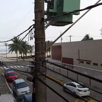 Apartamento em Praia Grande, bairro Guilhermina