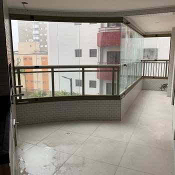 Apartamento em Praia Grande, bairro Canto do Forte
