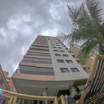 Apartamento em Praia Grande, bairro Tupi