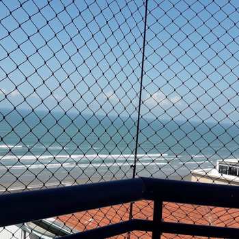 Apartamento em Praia Grande, bairro Guilhermina
