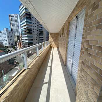 Apartamento em Praia Grande, bairro Boqueirão