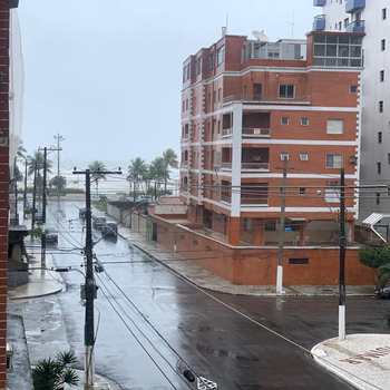 Apartamento em Praia Grande, bairro Tupi