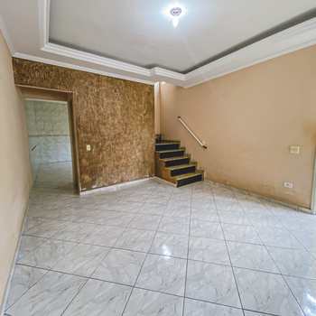 Sobrado em Praia Grande, bairro Aviação