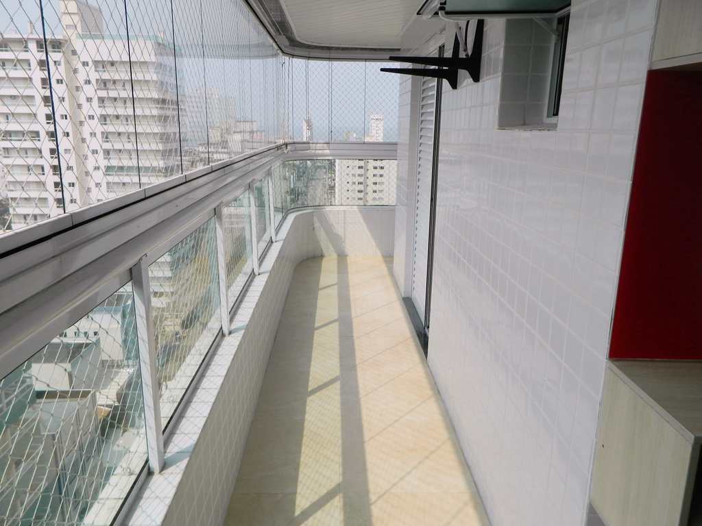 Apartamento em Praia Grande, no bairro Boqueirão