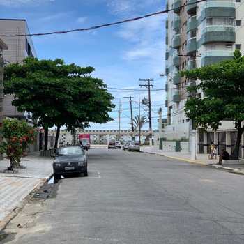 Apartamento em Praia Grande, bairro Guilhermina