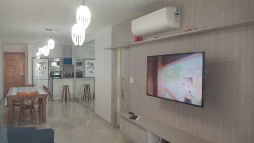Apartamento, código 6121 em Praia Grande, bairro Canto do Forte