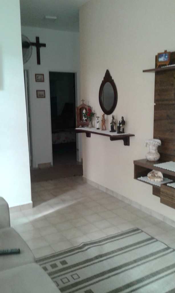 Casa em Praia Grande, no bairro Maracanã