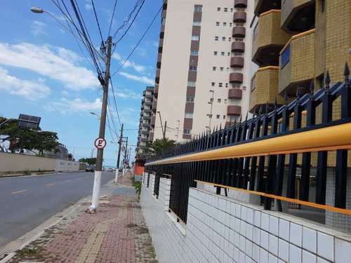 Apartamento, código 6166 em Praia Grande, bairro Aviação