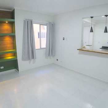 Apartamento em Praia Grande, bairro Boqueirão