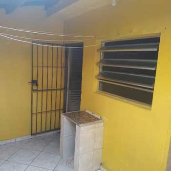 Casa em Praia Grande, bairro Nova Mirim
