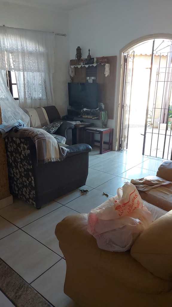 Casa em Praia Grande, no bairro Real