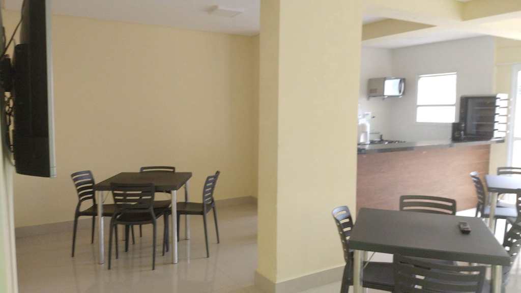 Apartamento em Praia Grande, no bairro Tupi