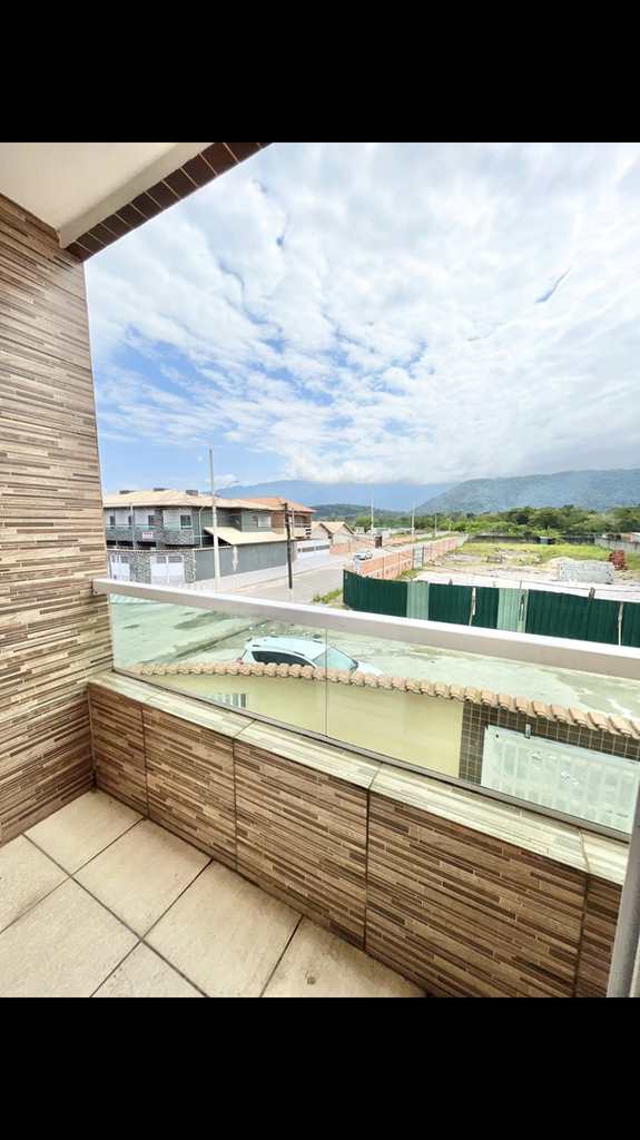 Sobrado de Condomínio em Praia Grande, no bairro Esmeralda
