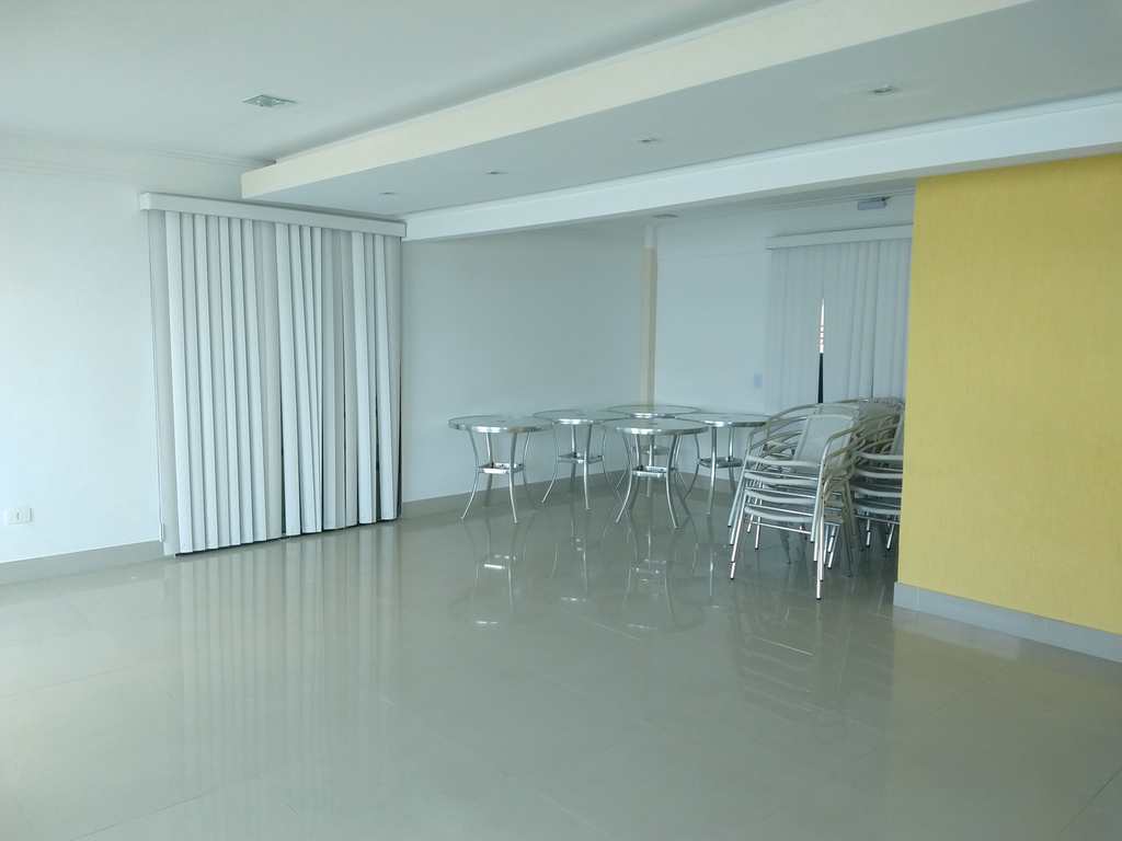 Apartamento em Praia Grande, no bairro Caiçara