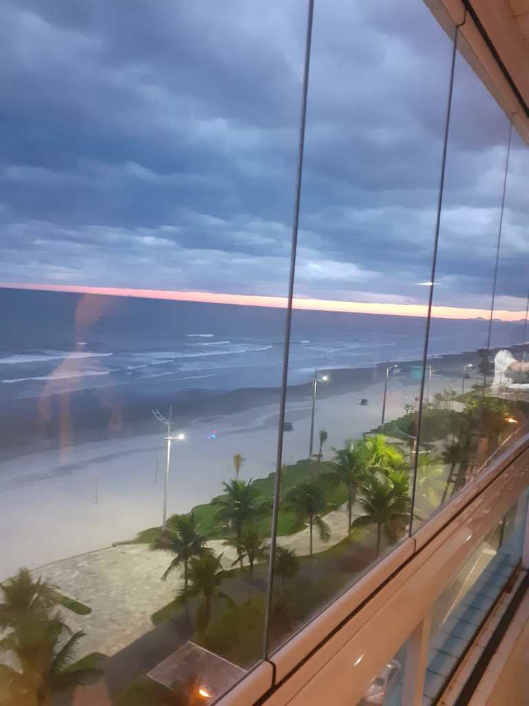 Apartamento em Praia Grande, no bairro Maracanã