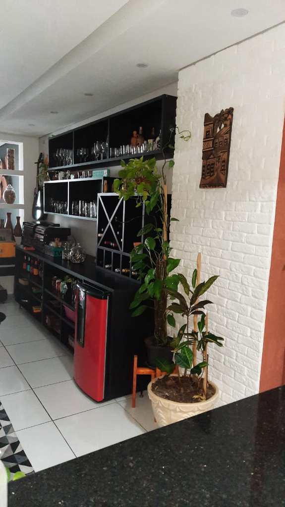 Apartamento em Praia Grande, no bairro Maracanã
