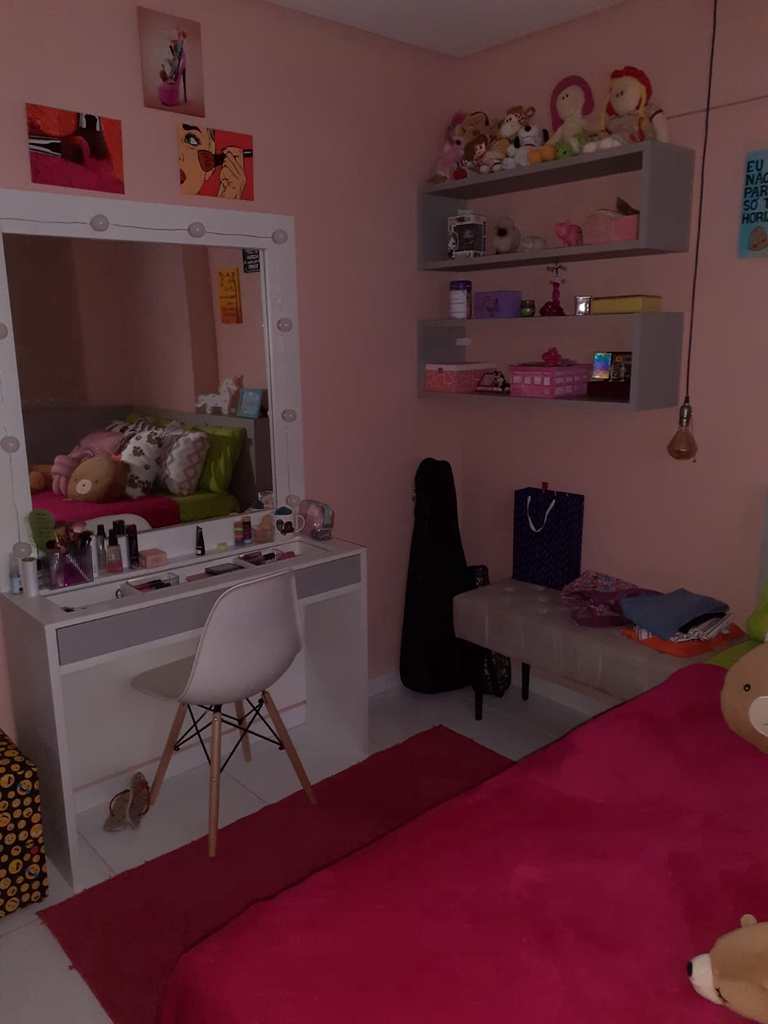 Apartamento em Praia Grande, no bairro Maracanã