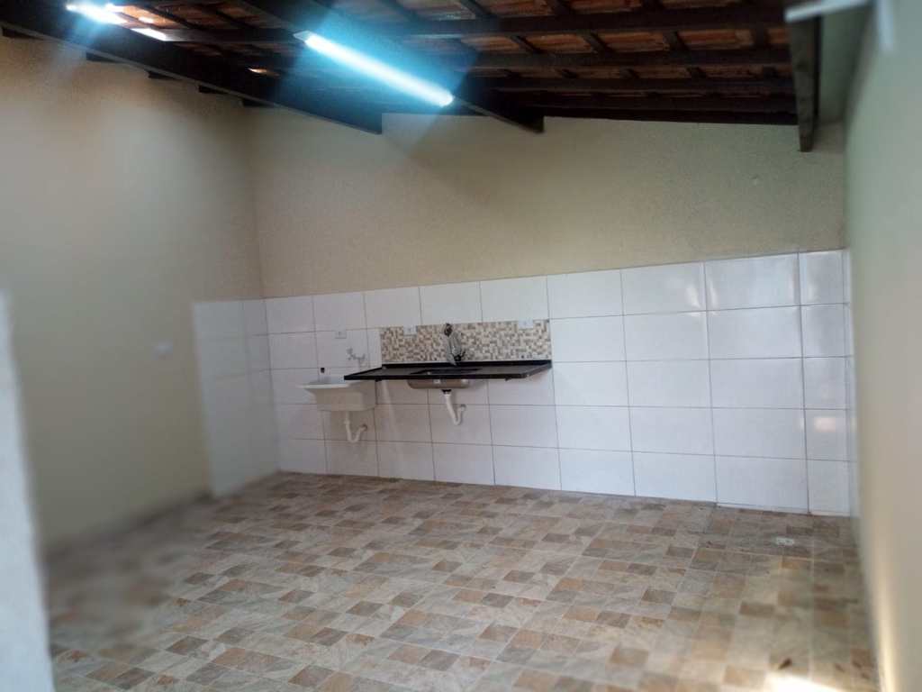 Casa em Praia Grande, no bairro Caiçara