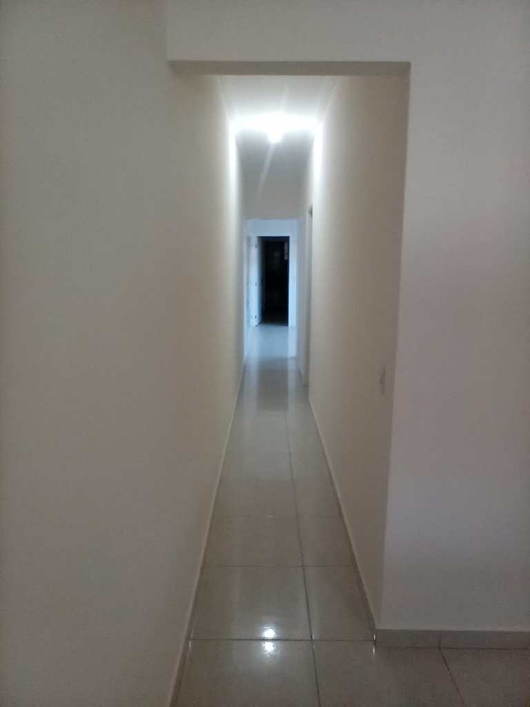 Casa em Praia Grande, no bairro Caiçara