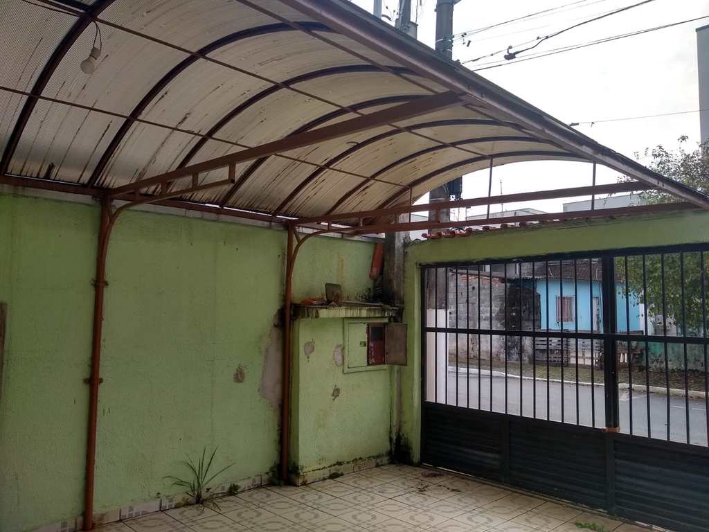 Casa em Praia Grande, no bairro Ocian