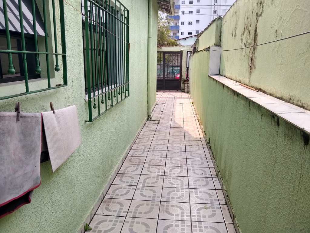 Casa em Praia Grande, no bairro Ocian