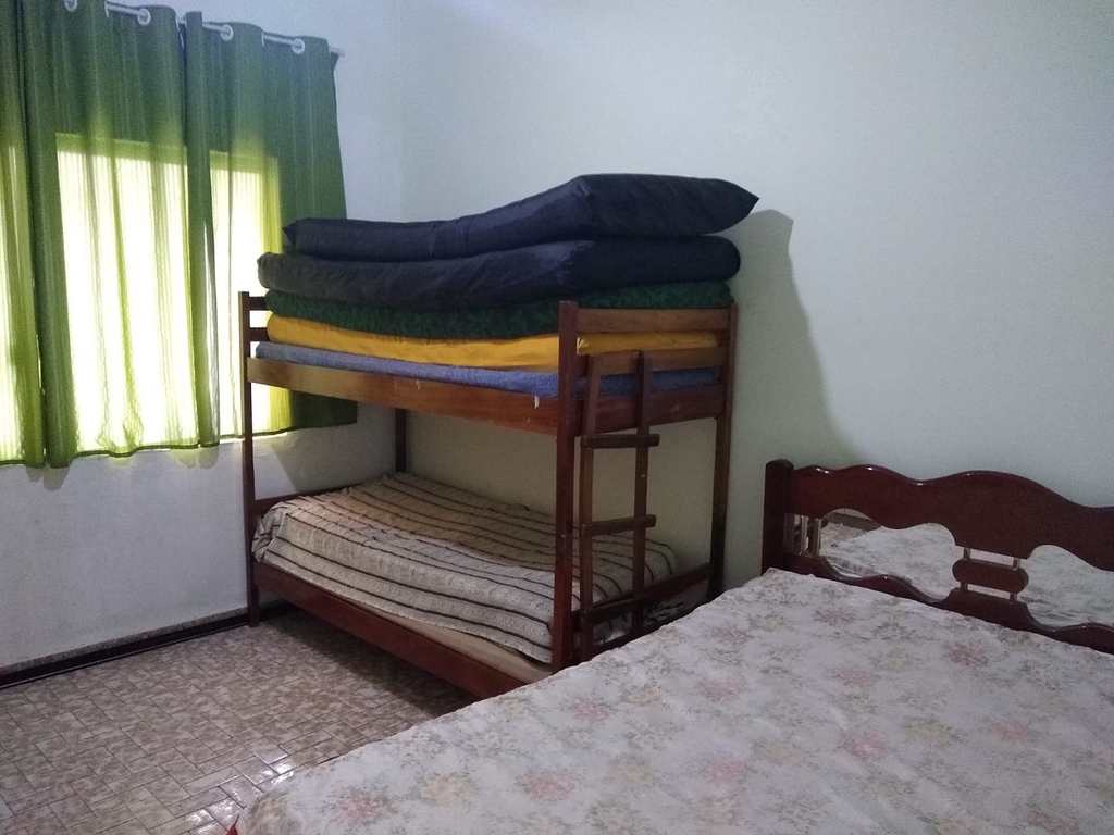 Casa em Praia Grande, no bairro Ocian