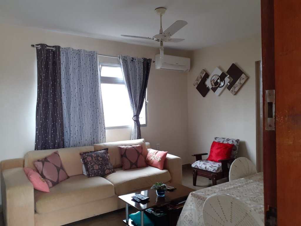 Apartamento em Praia Grande, no bairro Boqueirão