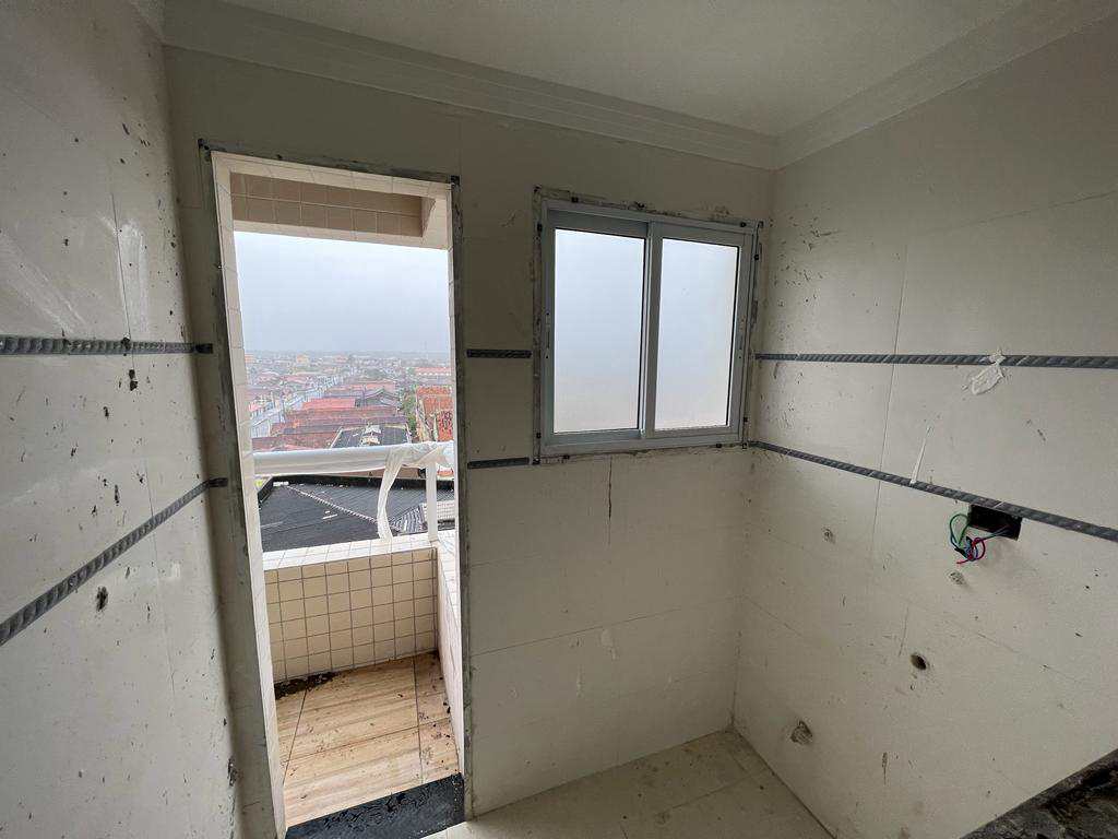 Apartamento em Praia Grande, no bairro Real