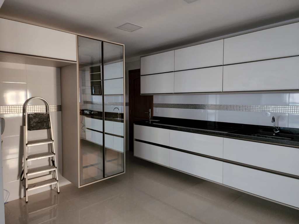 Apartamento em Praia Grande, no bairro Vila Caiçara