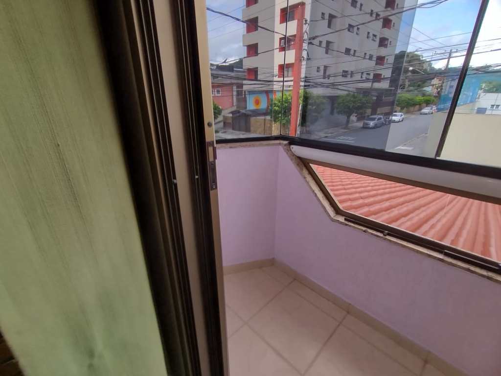 Sobrado em Praia Grande, no bairro Canto do Forte