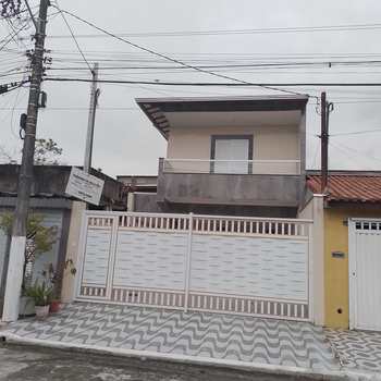 Casa de Condomínio em Praia Grande, bairro Tude Bastos