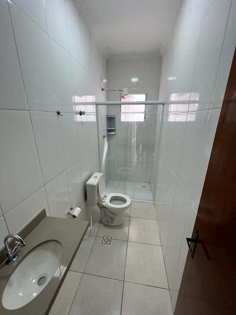 Casa de Condomínio em Praia Grande, no bairro Tude Bastos