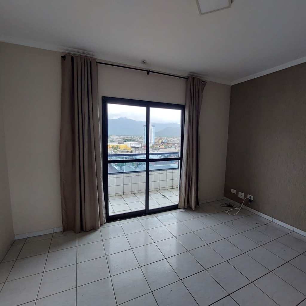 Apartamento em Praia Grande, no bairro Caiçara