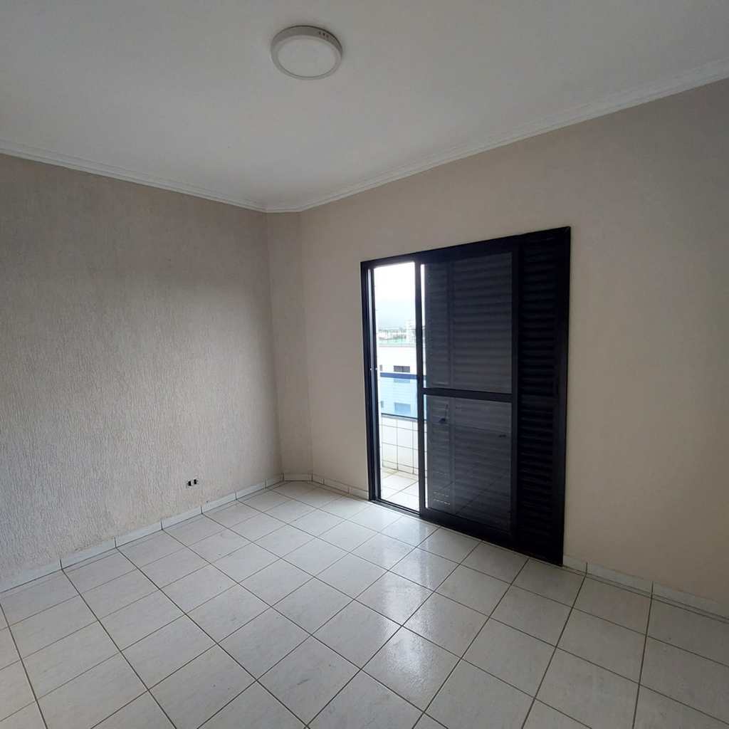 Apartamento em Praia Grande, no bairro Caiçara