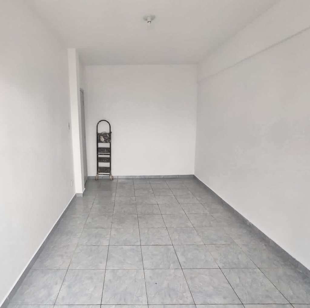 Apartamento em Praia Grande, no bairro Boqueirão