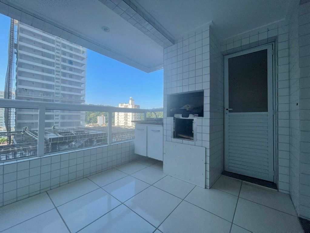 Apartamento em Praia Grande, no bairro Canto do Forte