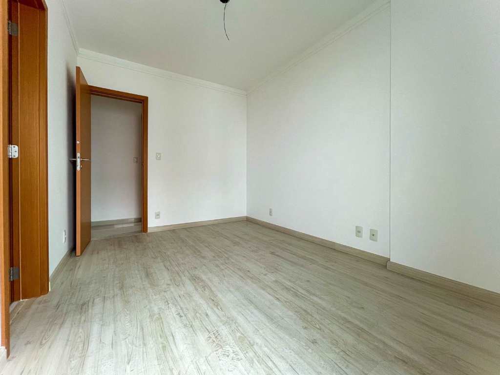 Apartamento em Praia Grande, no bairro Canto do Forte