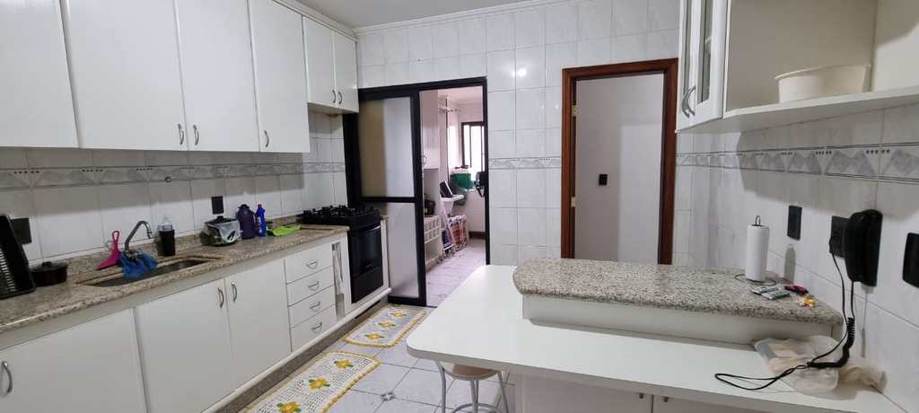Apartamento em Praia Grande, no bairro Canto do Forte