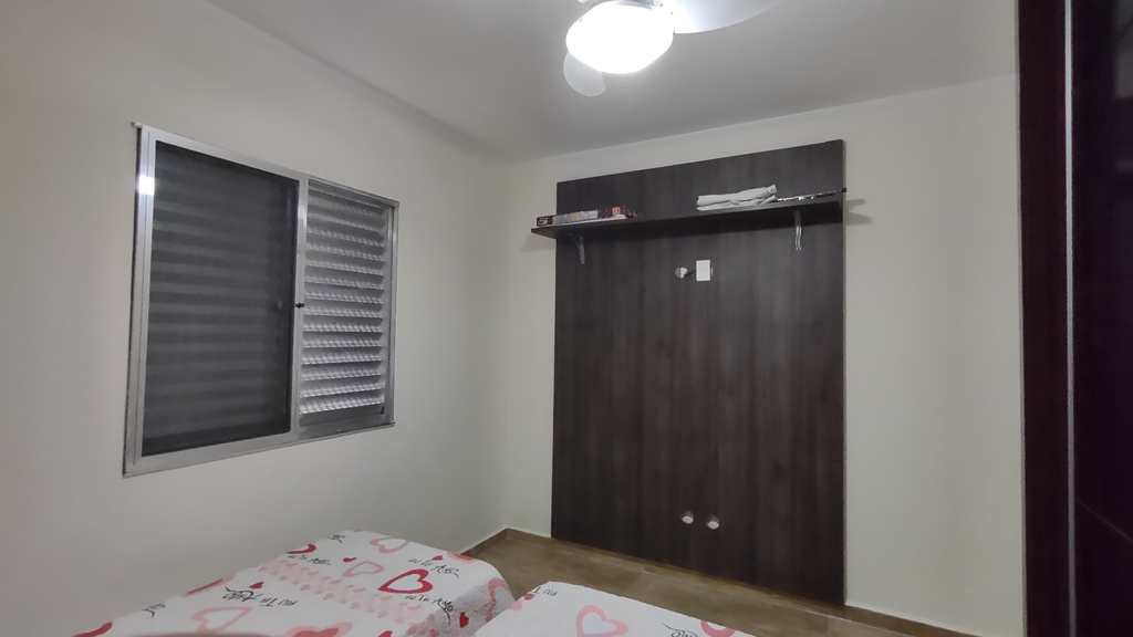 Apartamento em Praia Grande, no bairro Caiçara