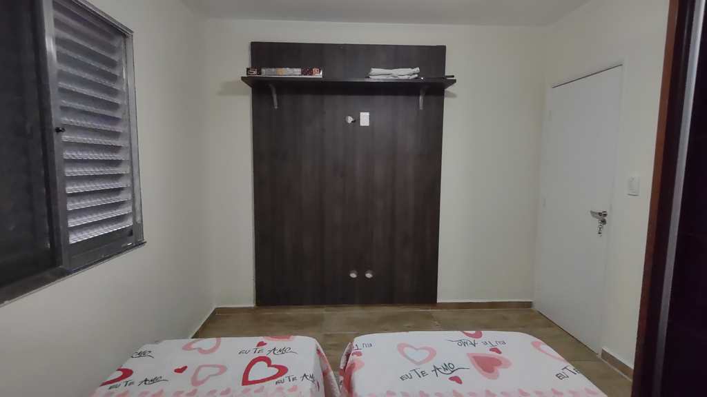 Apartamento em Praia Grande, no bairro Caiçara