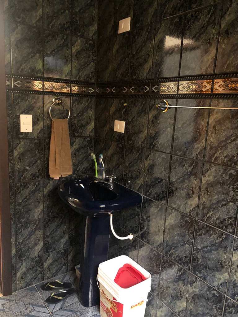 Casa em Praia Grande, no bairro Vila Caiçara