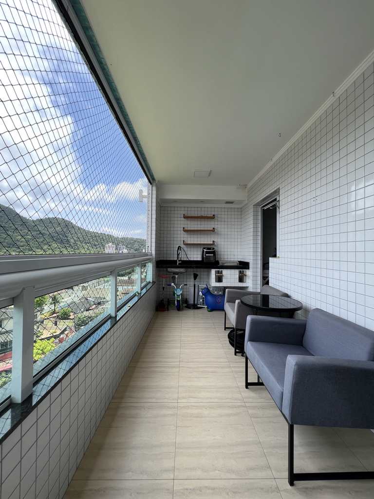 Apartamento em Praia Grande, no bairro Canto do Forte