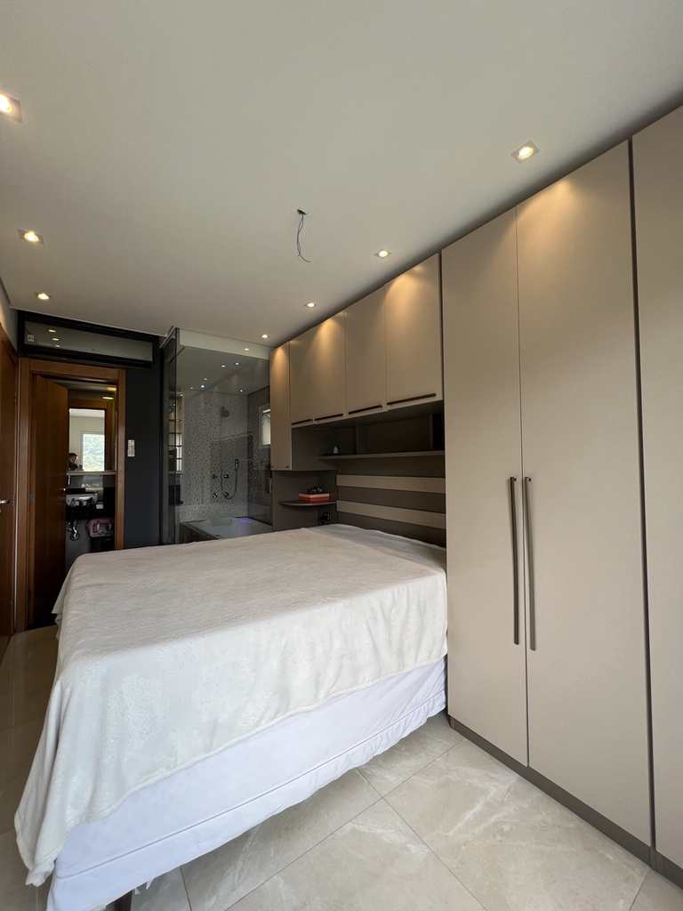 Apartamento em Praia Grande, no bairro Canto do Forte