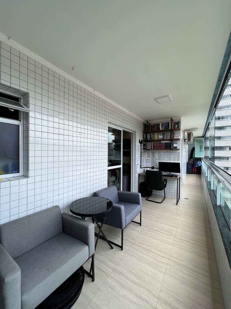 Apartamento em Praia Grande, no bairro Canto do Forte