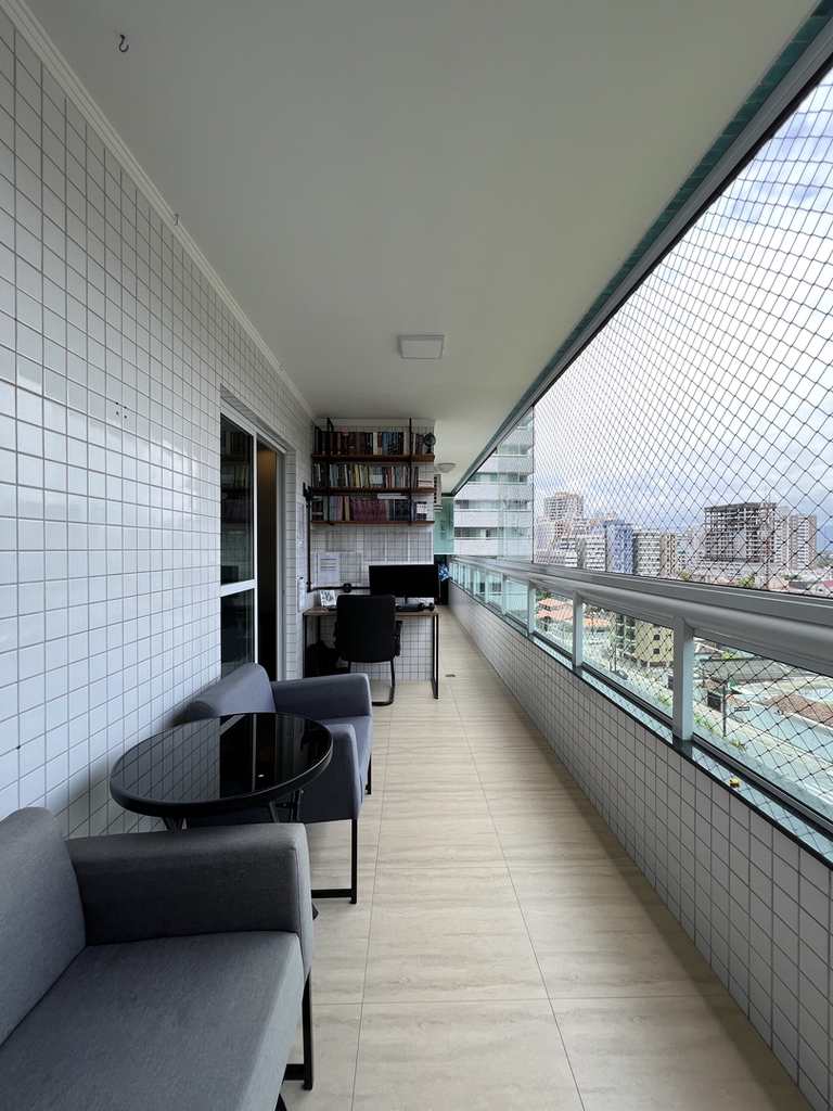Apartamento em Praia Grande, no bairro Canto do Forte