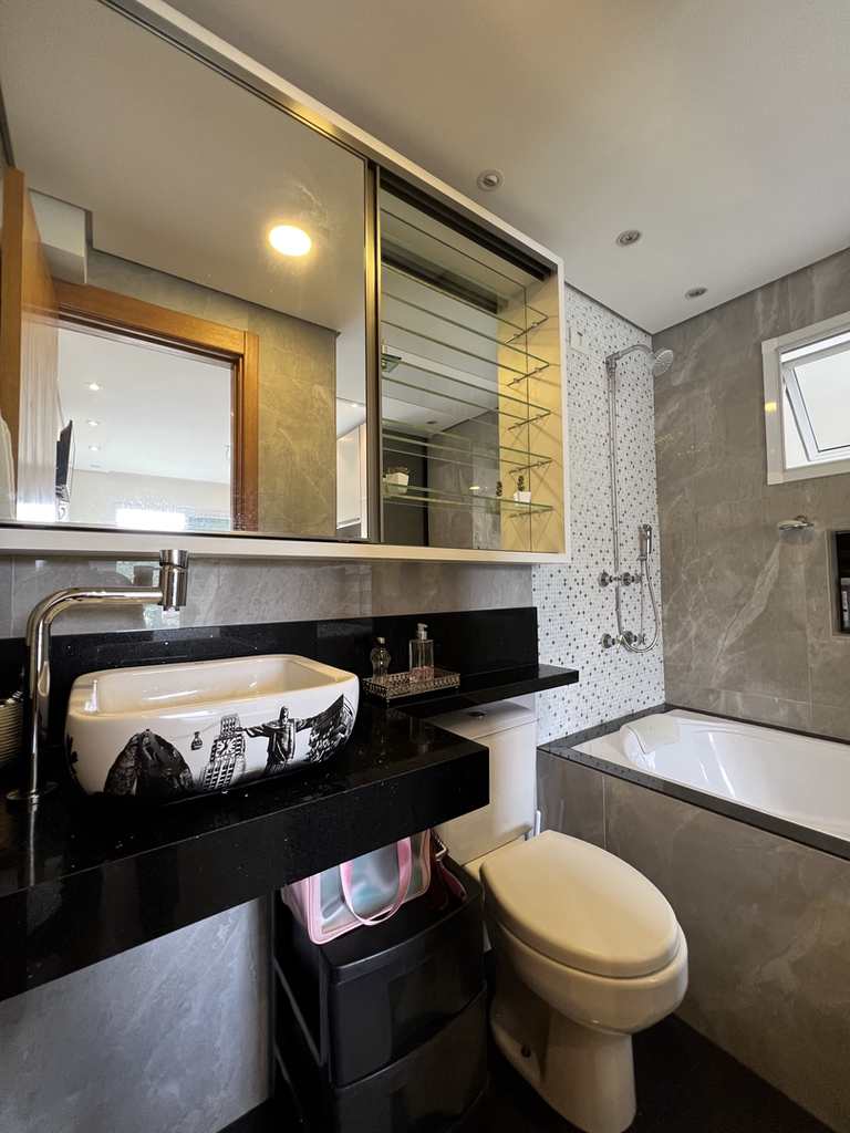 Apartamento em Praia Grande, no bairro Canto do Forte