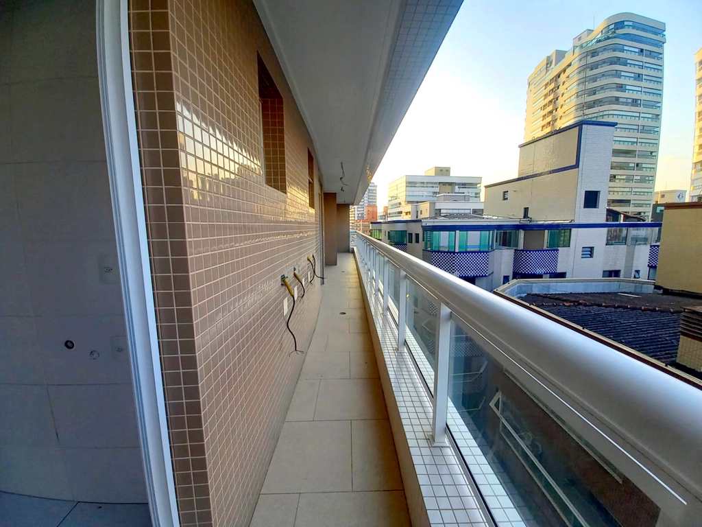 Apartamento em Praia Grande, no bairro Canto do Forte