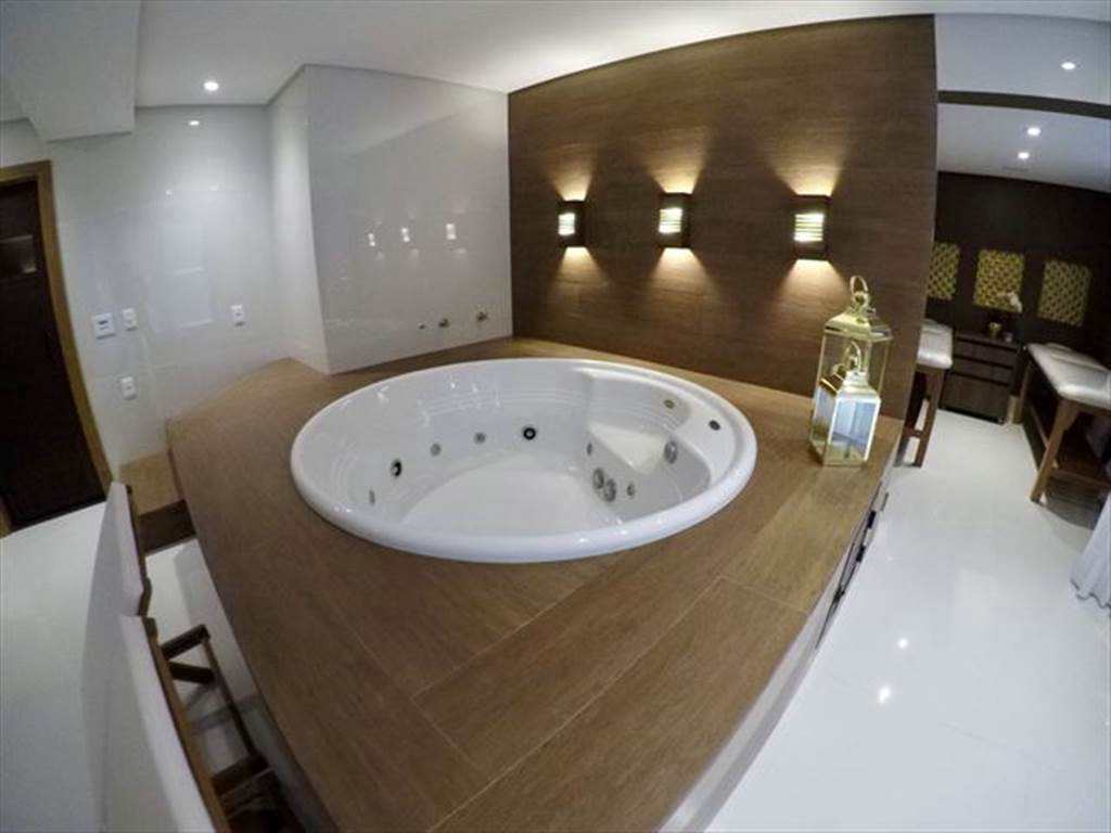 Apartamento em Praia Grande, no bairro Canto do Forte