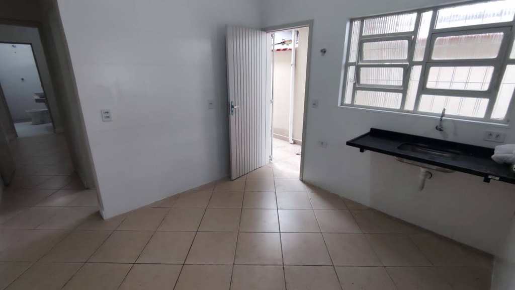 Casa em Praia Grande, no bairro Guilhermina
