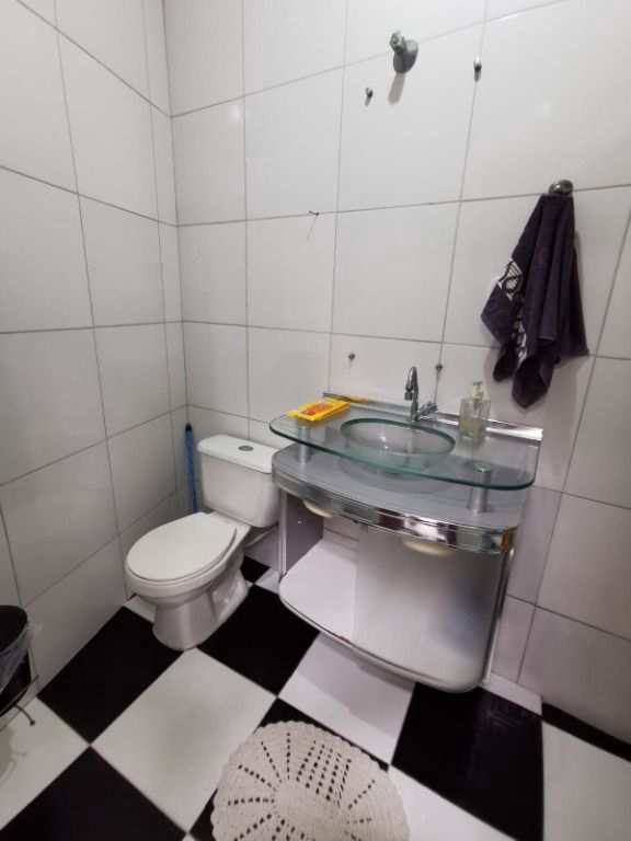 Casa em Praia Grande, no bairro Real